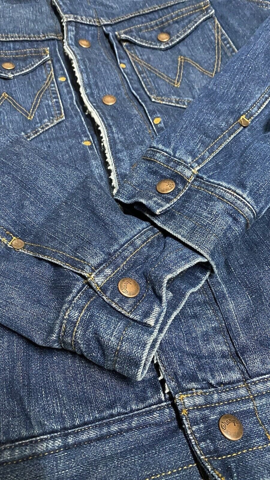 WRANGLER Medium Blue Sherpa Denim Jacket Jean Trucker Borg Fleece VGC