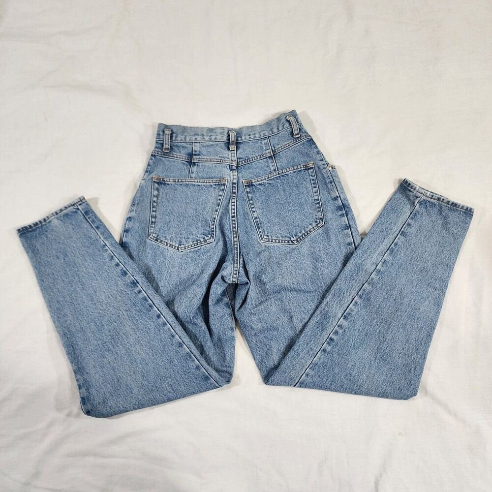 Vintage Gap Jeans Women's 7/8 High Rise Tapered Medium Wash Button Fly 26X30 GOOD