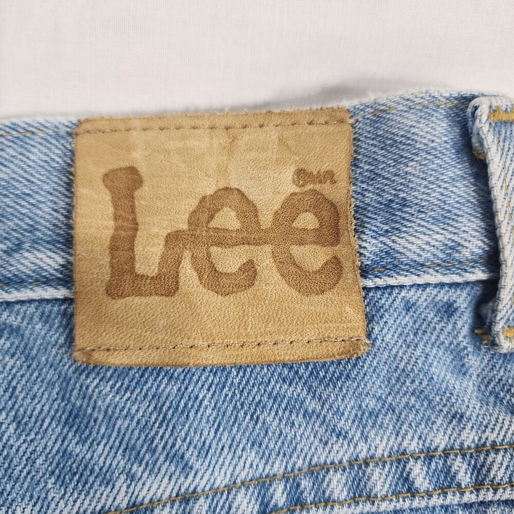 Vintage Lee Regular Straight Legs Jeans Blue Light Wash 38x30 REAL 34W - GOOD