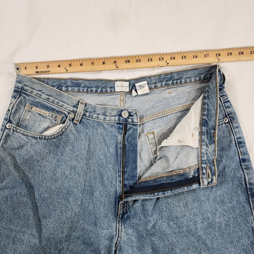 Vintage Calvin Klein Jeans Mens Straight Leg 36w / 31L Stonewash Blue - GOOD