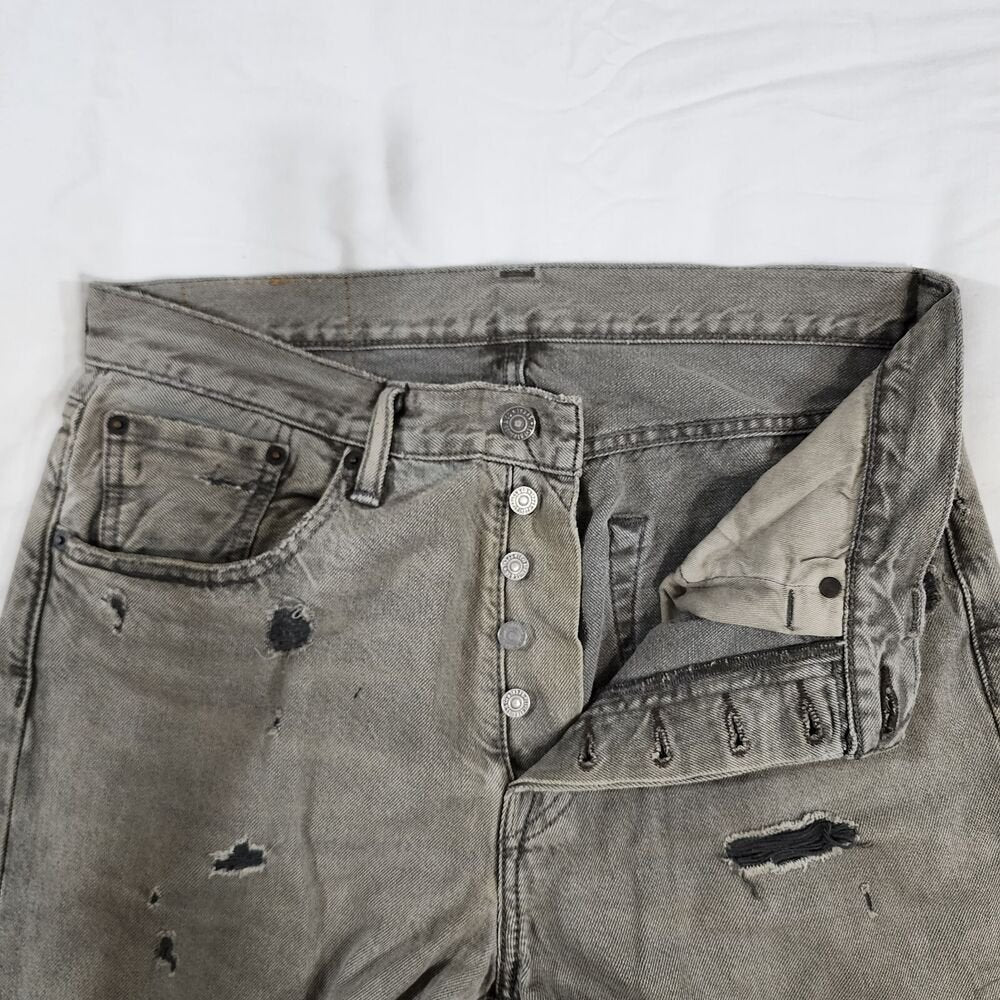 Levis 501 CT Jeans Mens 30x32 Charcoal Washed Gray Custom Tapered Distressed Y2K