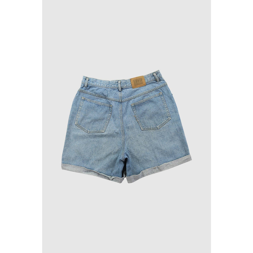 VINTAGE 90S LIZWEAR MEDIUM WASH DENIM HIGH RISE SHORTS