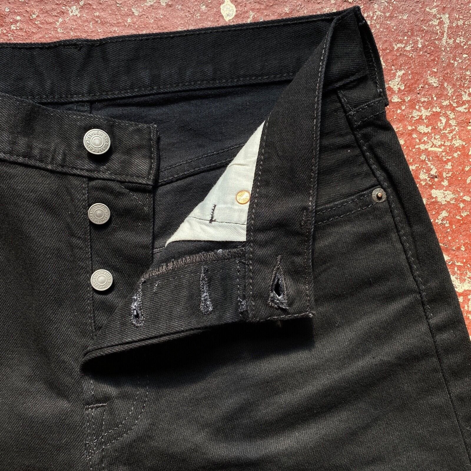 LEVI'S 501 Black Regular Casual Denim Button Fly Shorts Mens W30