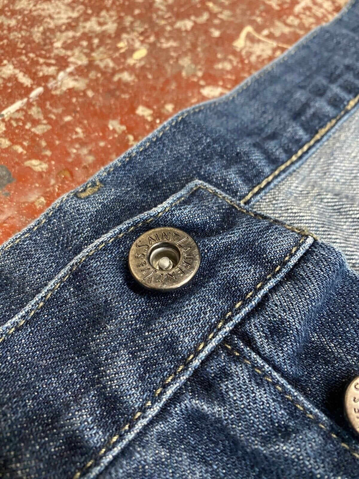 YSL Yves Saint Laurent Blue Distressed Denim Jeans Indigo Blue Wash W40 L32