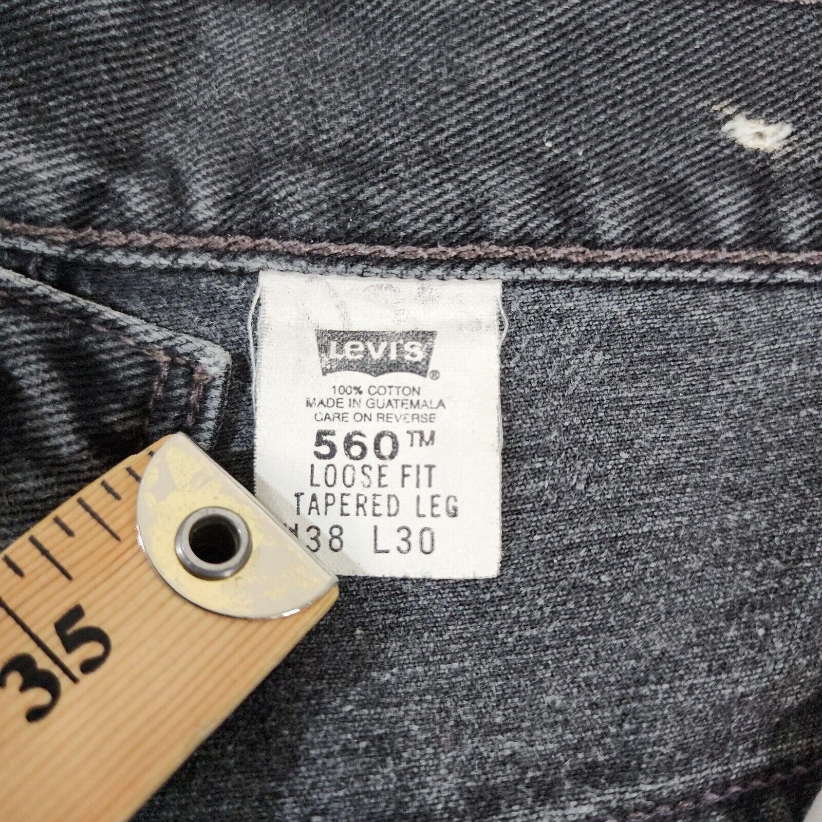 Vintage Levis 560 Red Tab Black Denim Loose Fit Tapered Jeans 36x30