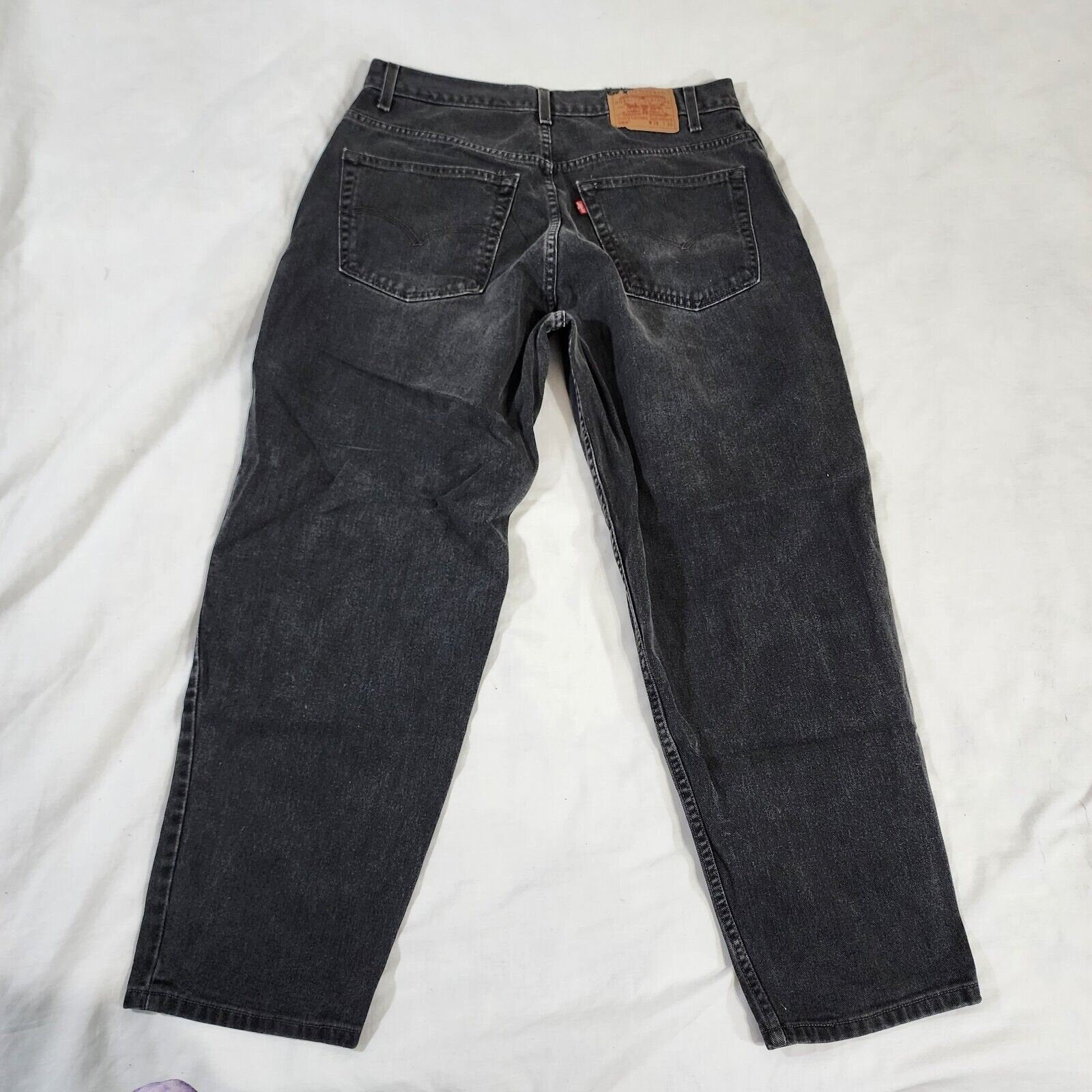 Vintage Levis 560 Red Tab Black Denim Loose Fit Tapered Jeans 36x30