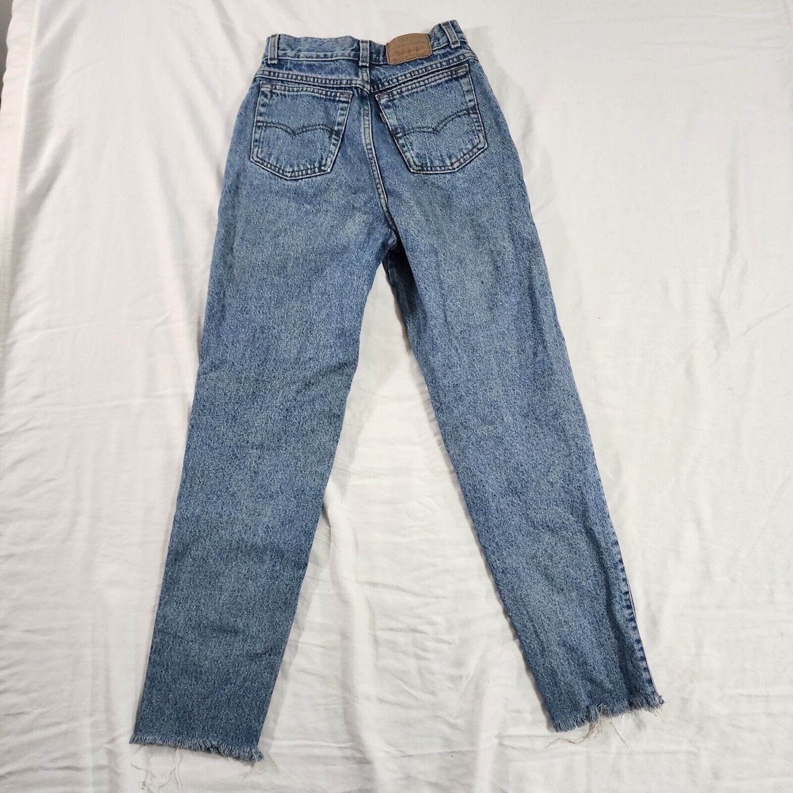 Vintage Levi's 900 Series Womens Jeans Blue Size 5 (23x27) High Rise Tapered