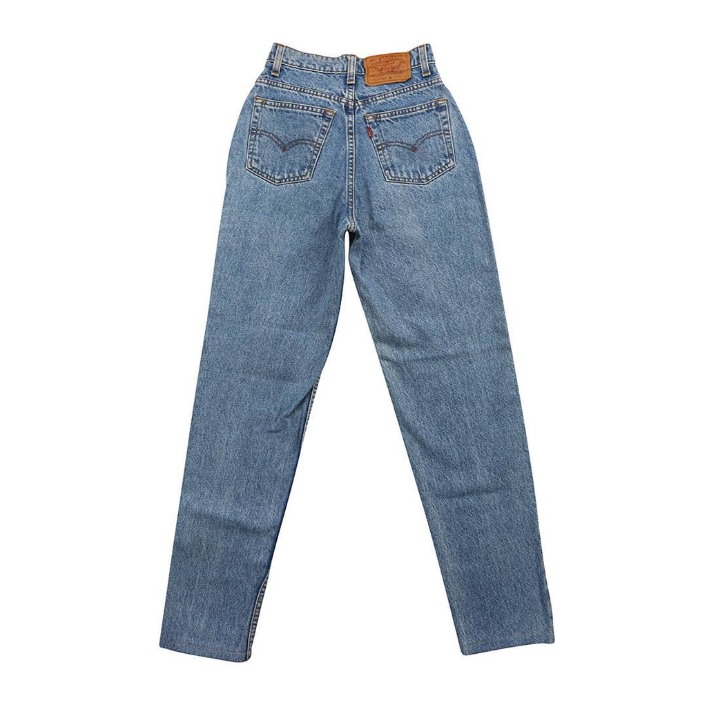 VINTAGE 90S LEVI’S 512 MEDIUM WASH HIGH WAISTED JEANS