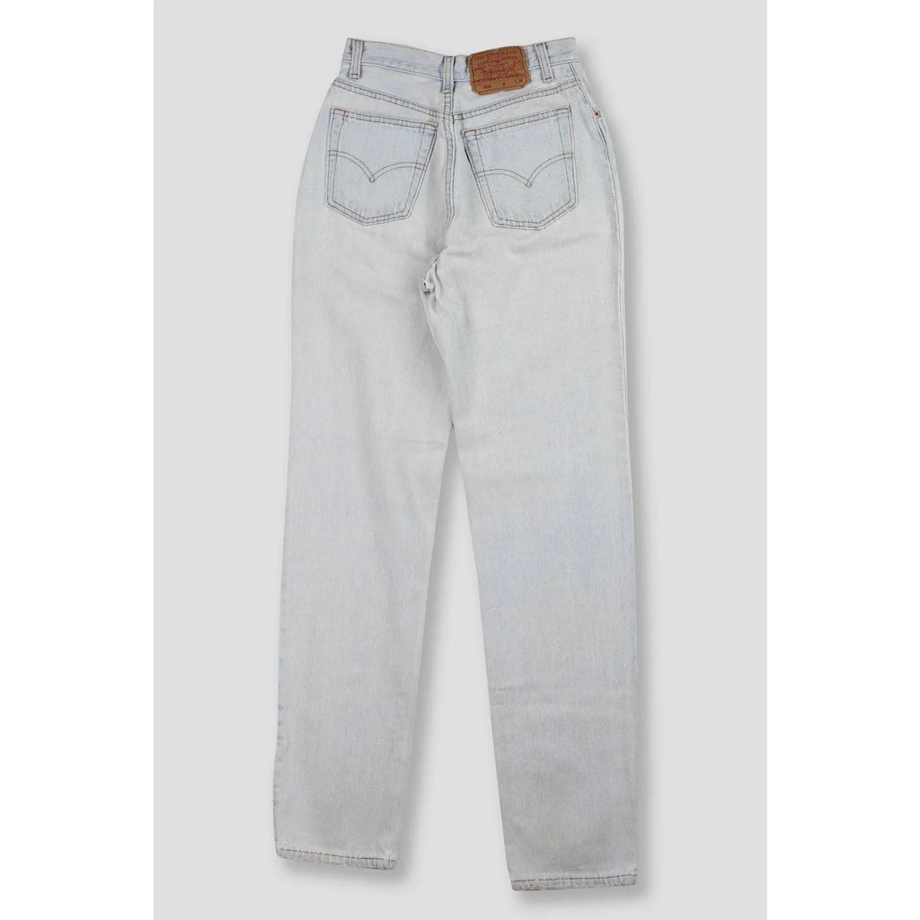 VINTAGE LEVI’S 501 HIGH WAISTED LIGHT WASH JEANS *FLAW*
