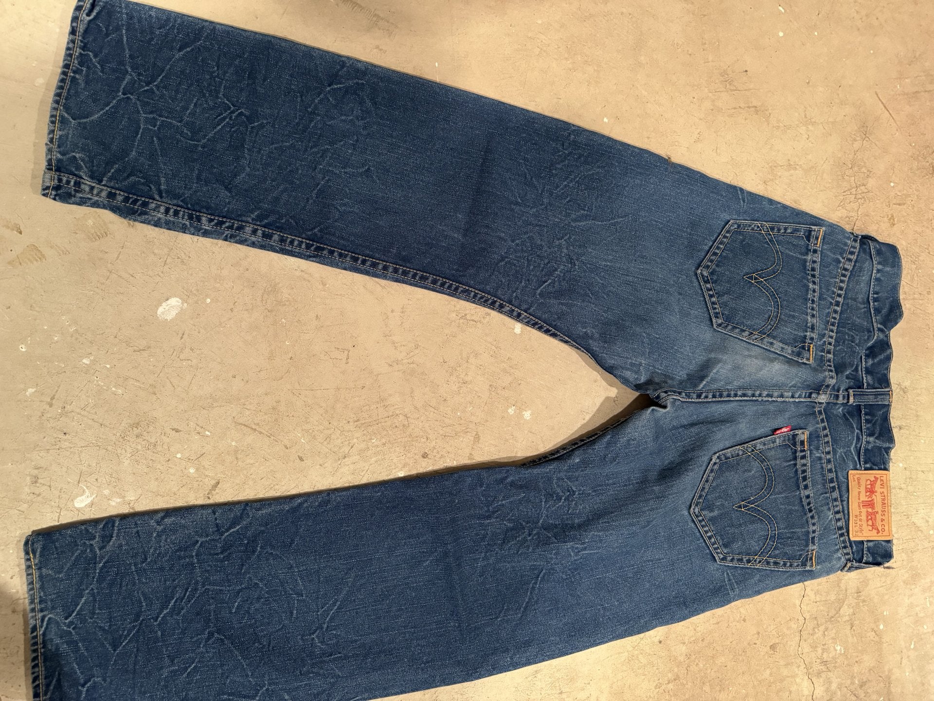 Levis Vintage Baggy Red Tab