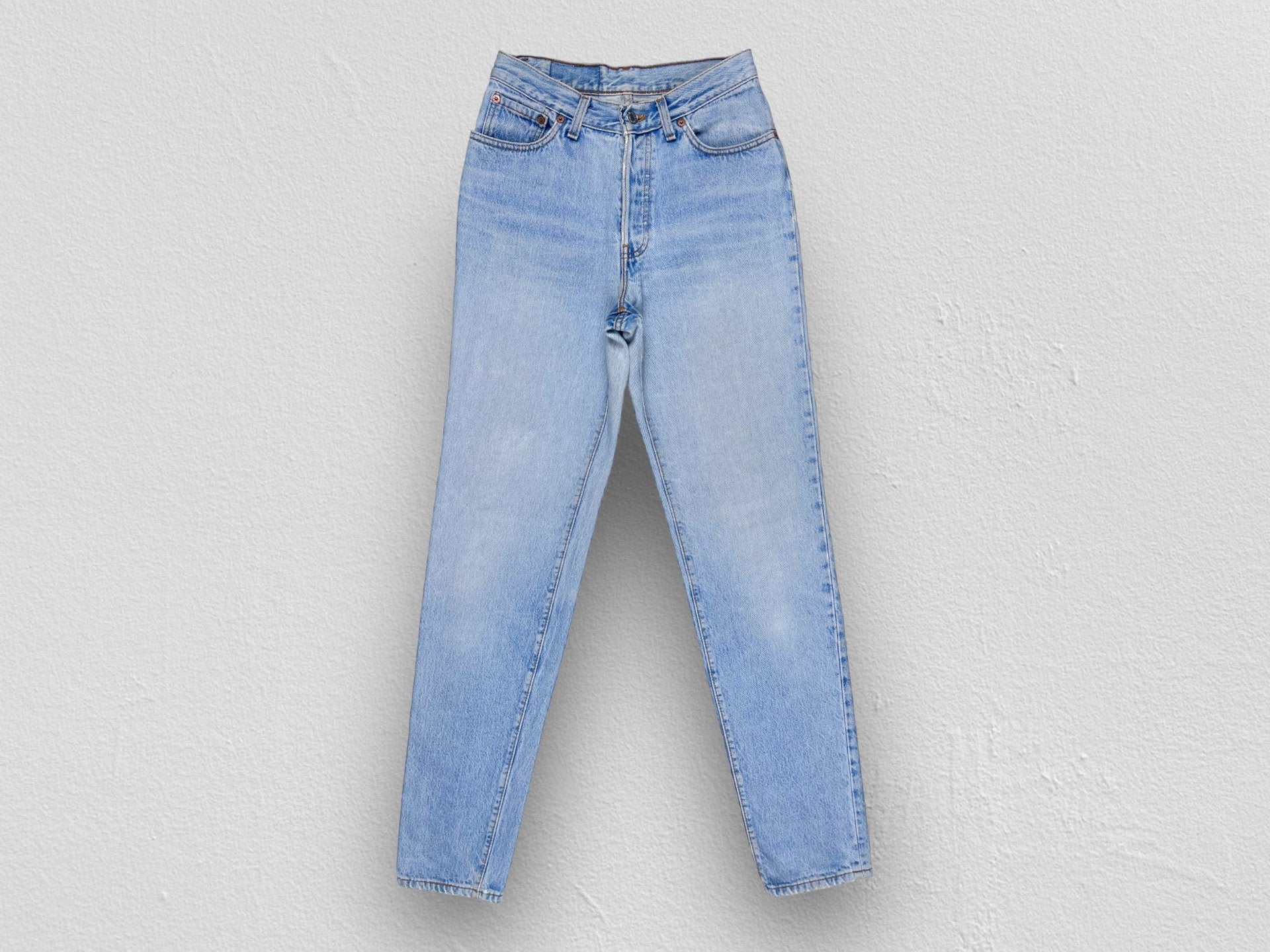 VINTAGE 90s Levi’s 18501-0191 Red Tab Denim Jeans - Non Selvedge - Made in USA - Tag size 9L