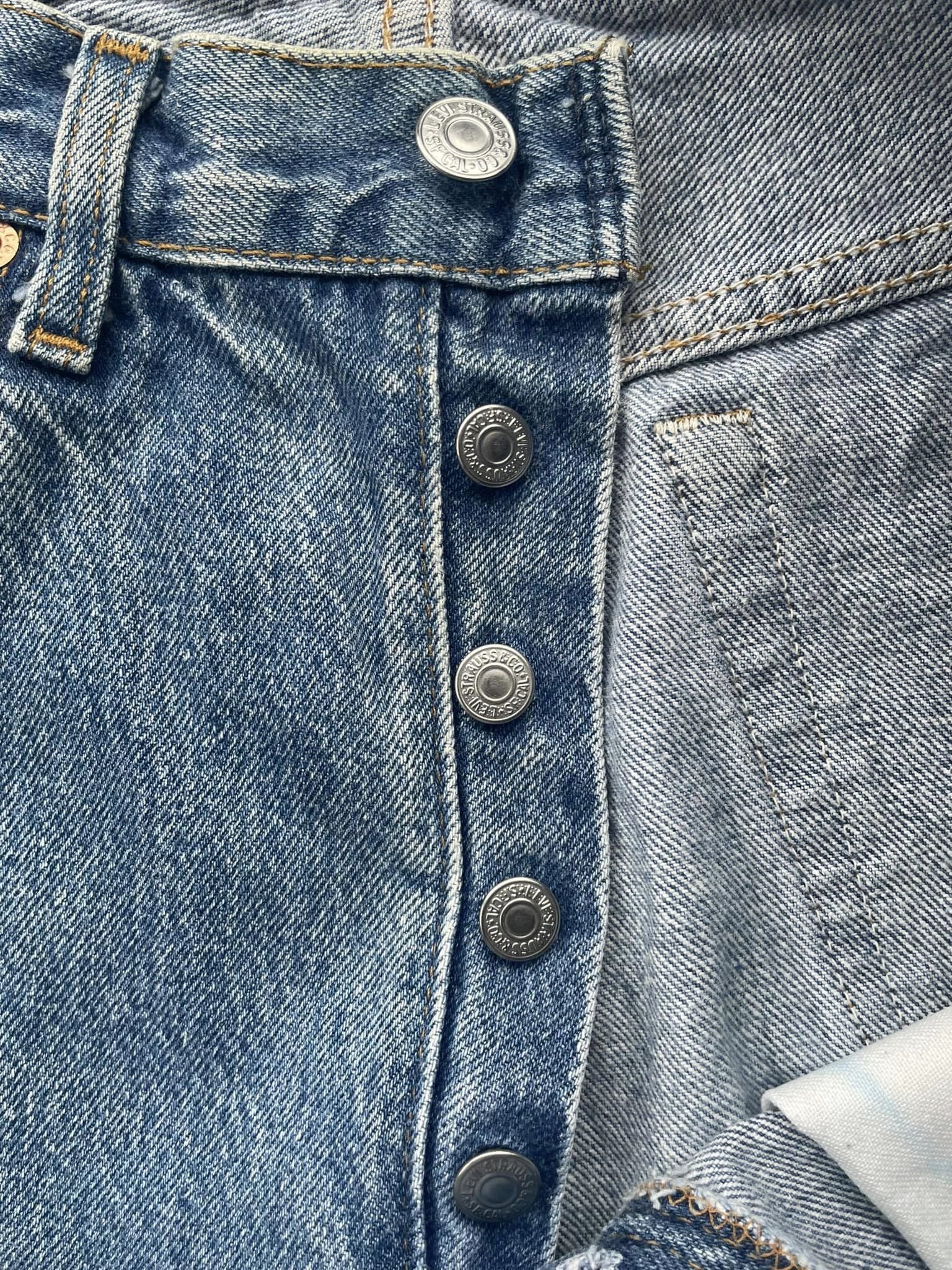 Vintage 1991 Levis 501 e Stone Wash Faded Denim