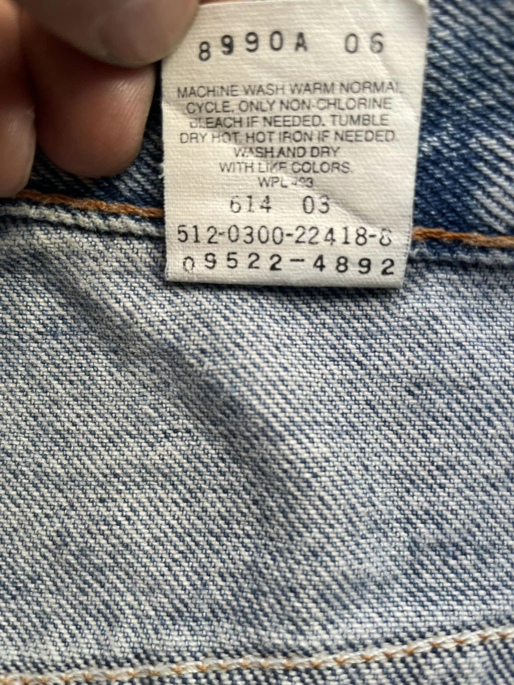 Vintage Levis 550 Distressed Denim