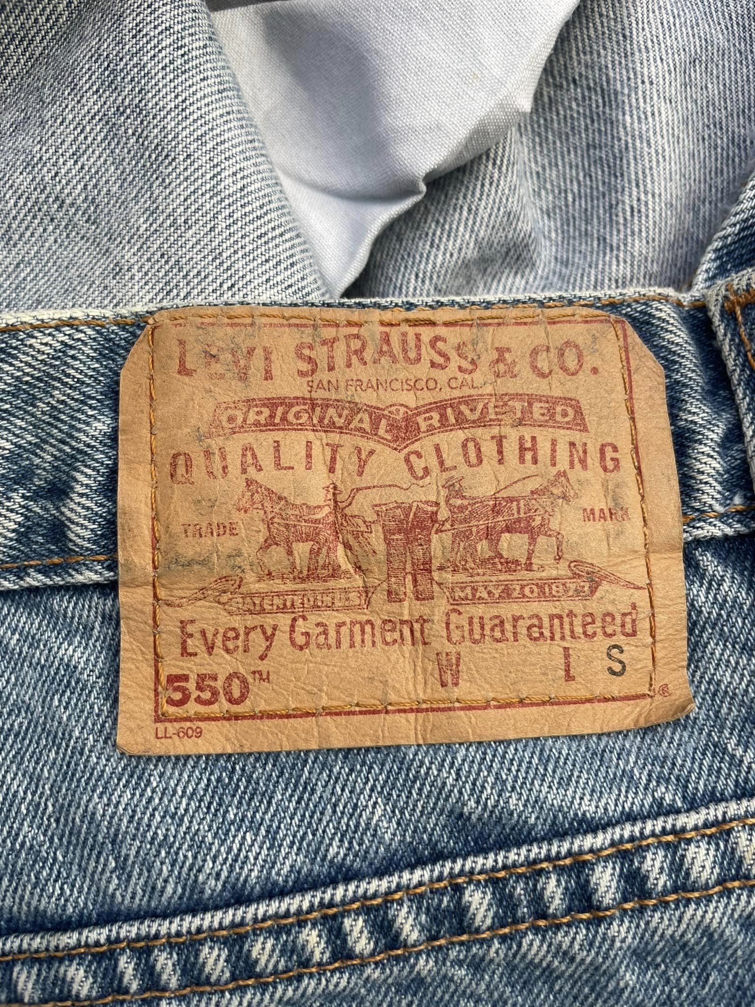 Vintage Levis 550 Distressed Denim
