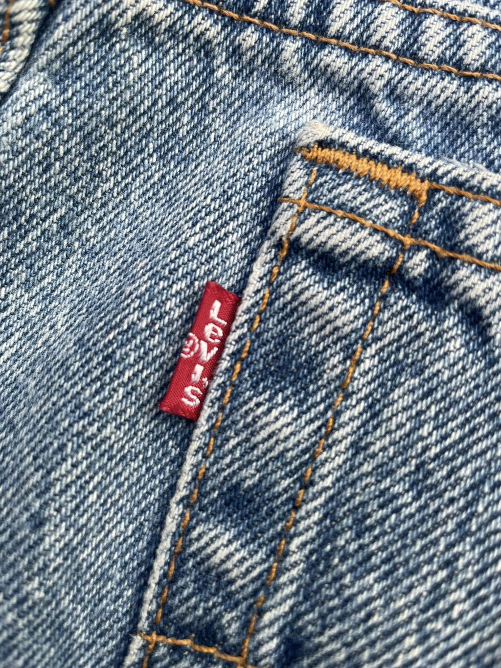 Vintage Levis 550 Distressed Denim