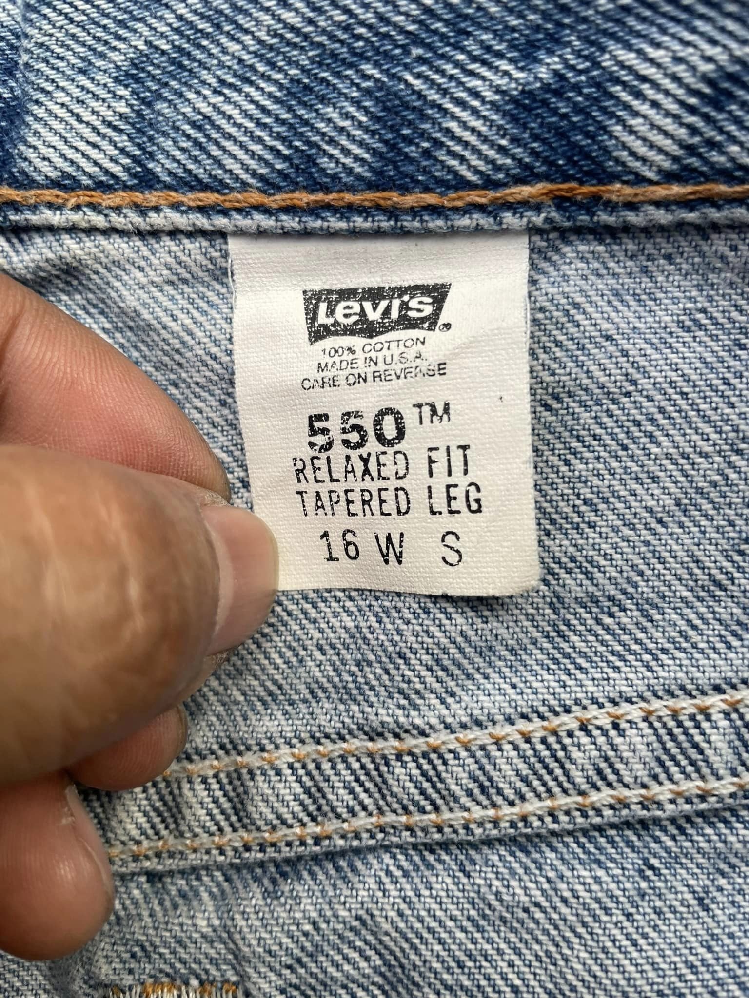 Vintage Levis 550 Distressed Denim