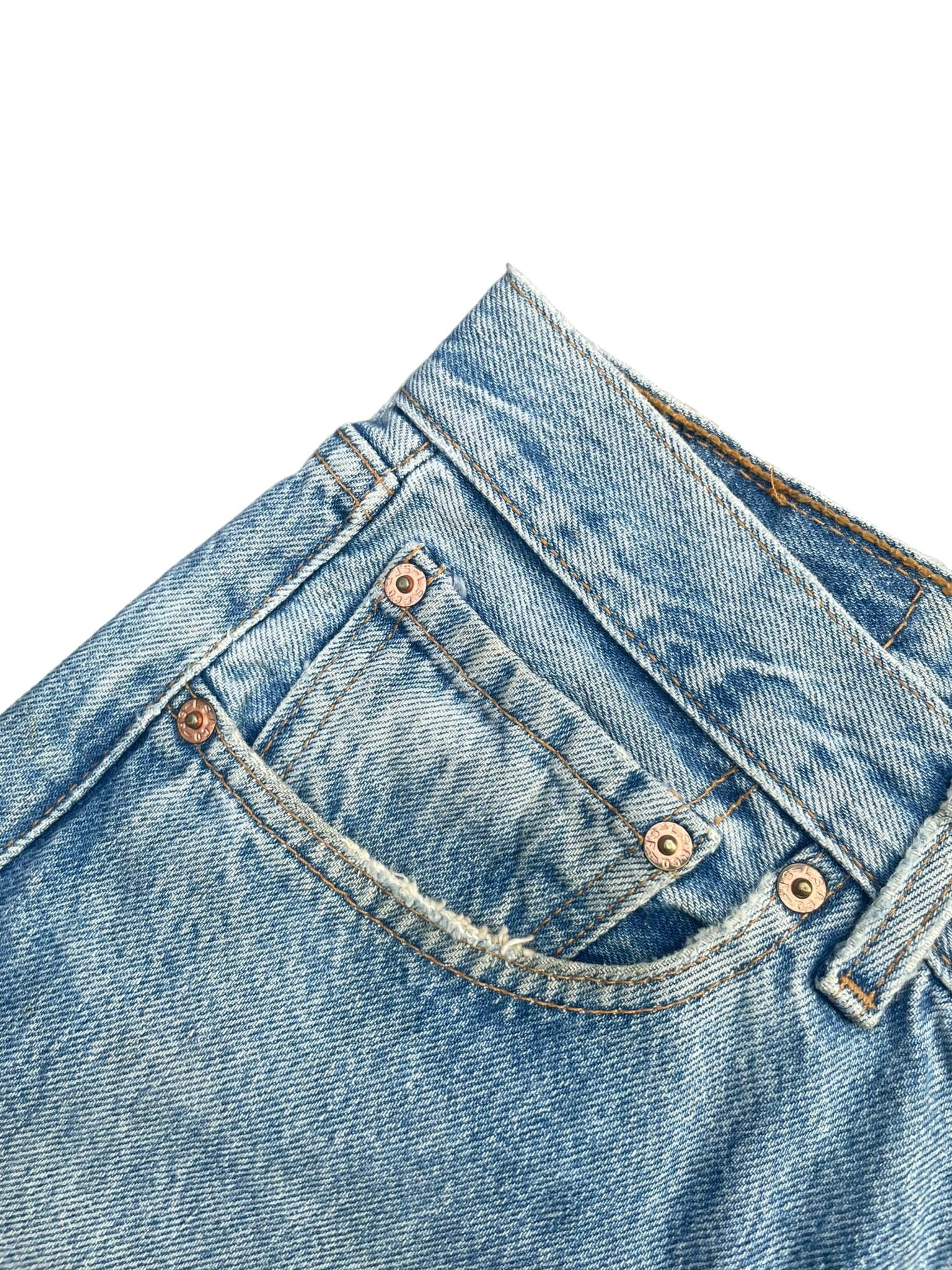 Vintage 1996 Levis 501 e Usa Irregular Faded Distressed