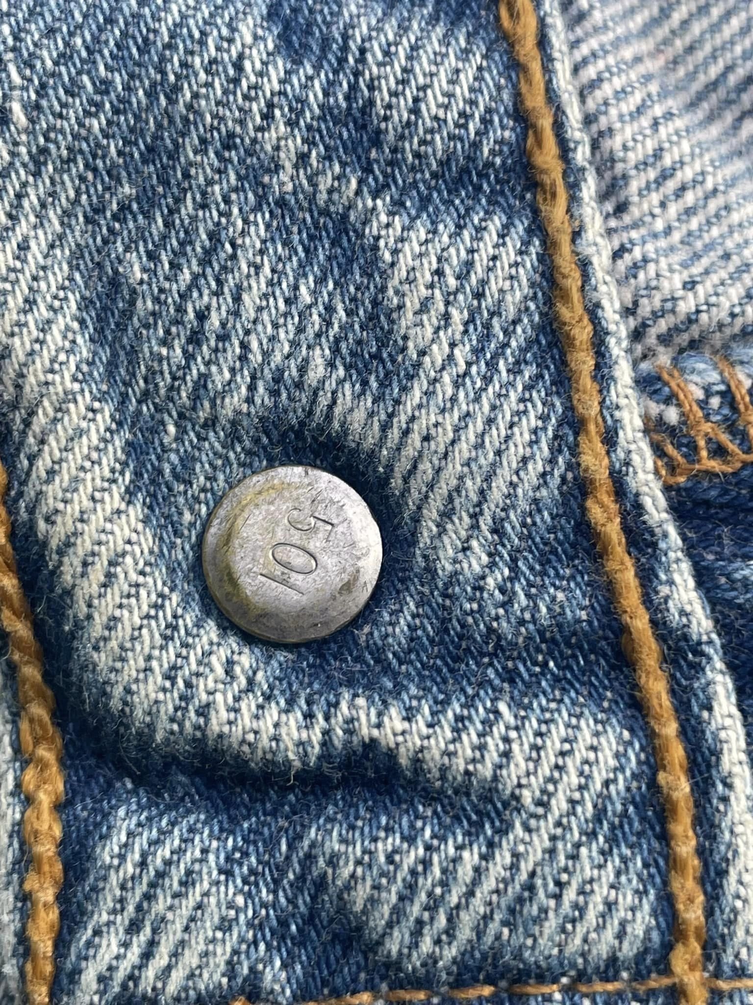 Vintage 1996 Levis 501 e Usa Irregular Faded Distressed