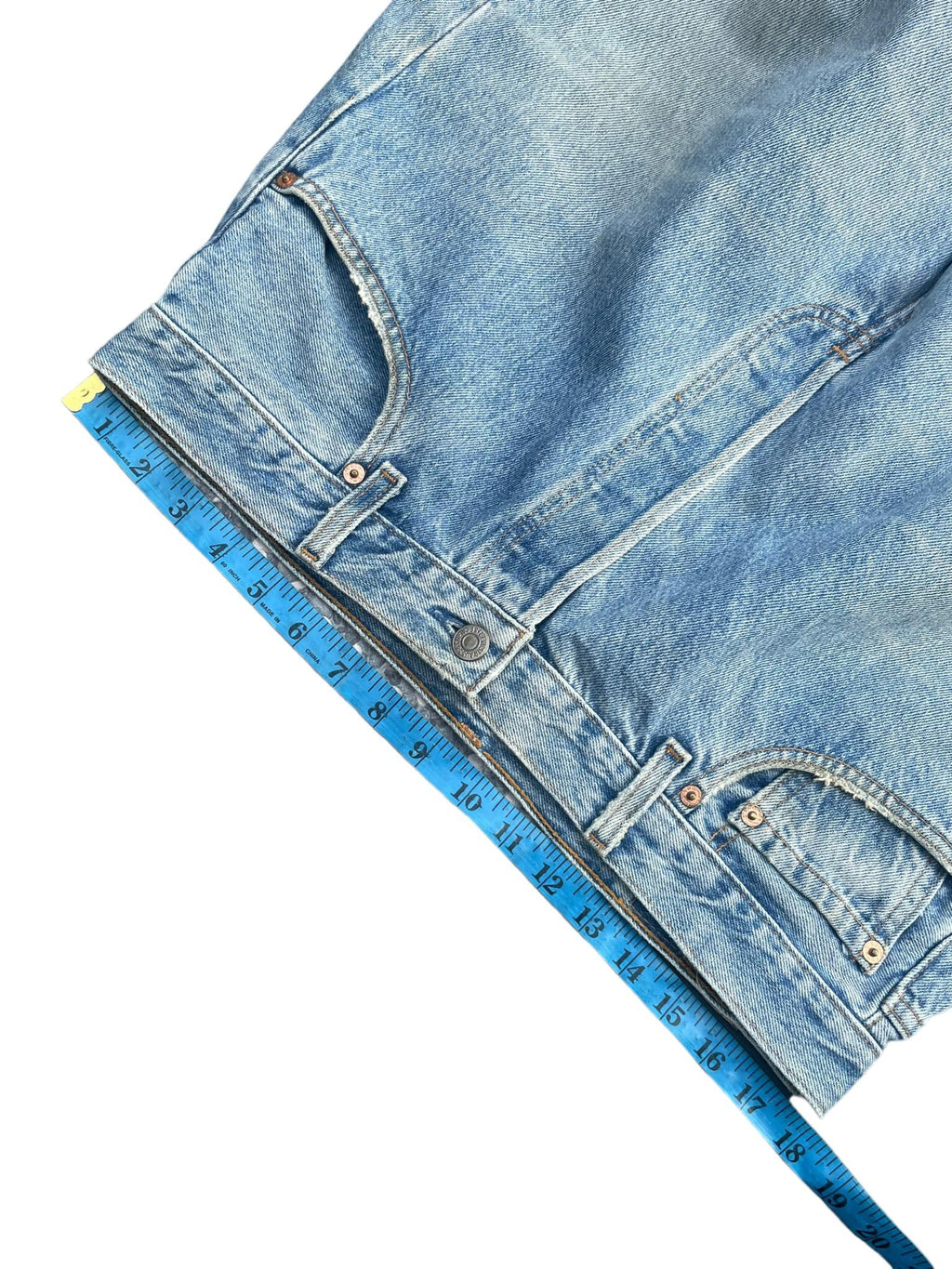 Vintage 1996 Levis 501 e Usa Irregular Faded Distressed