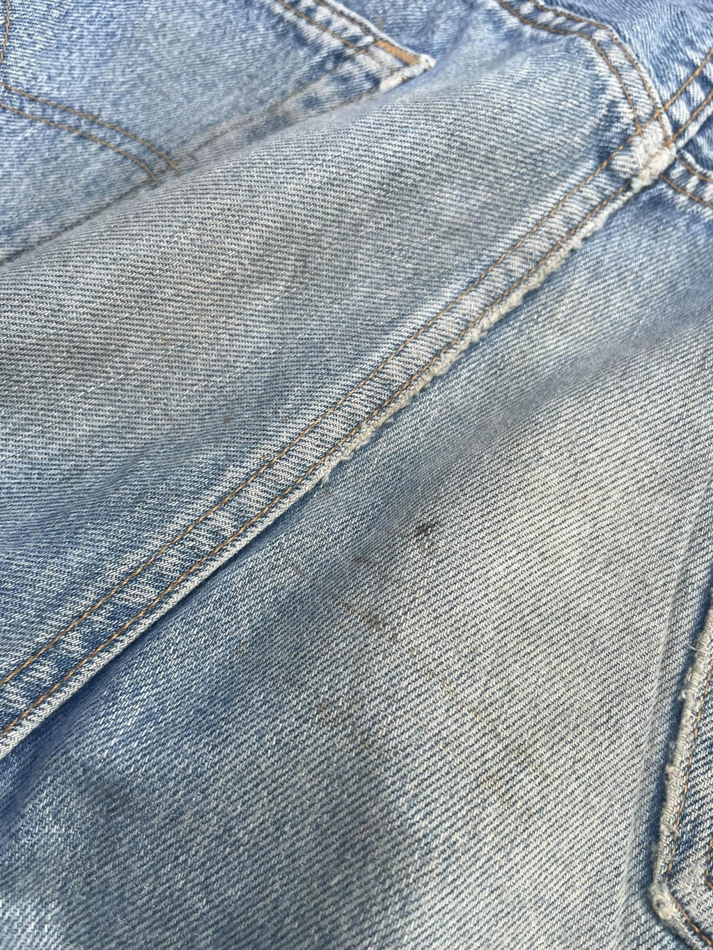 Vintage 1996 Levis 501 e Usa Irregular Faded Distressed