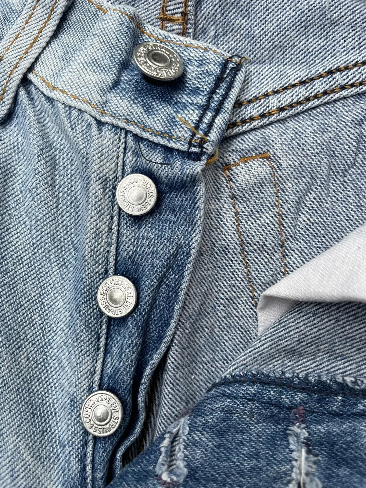Vintage 1990 Levis 501 e Faded Distressed