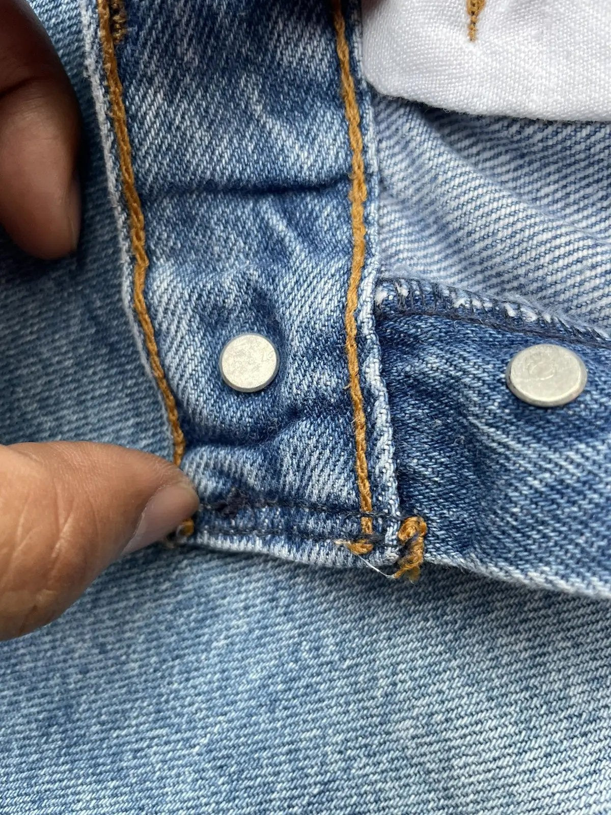 Vintage 1990 Levis 501 e Faded Distressed
