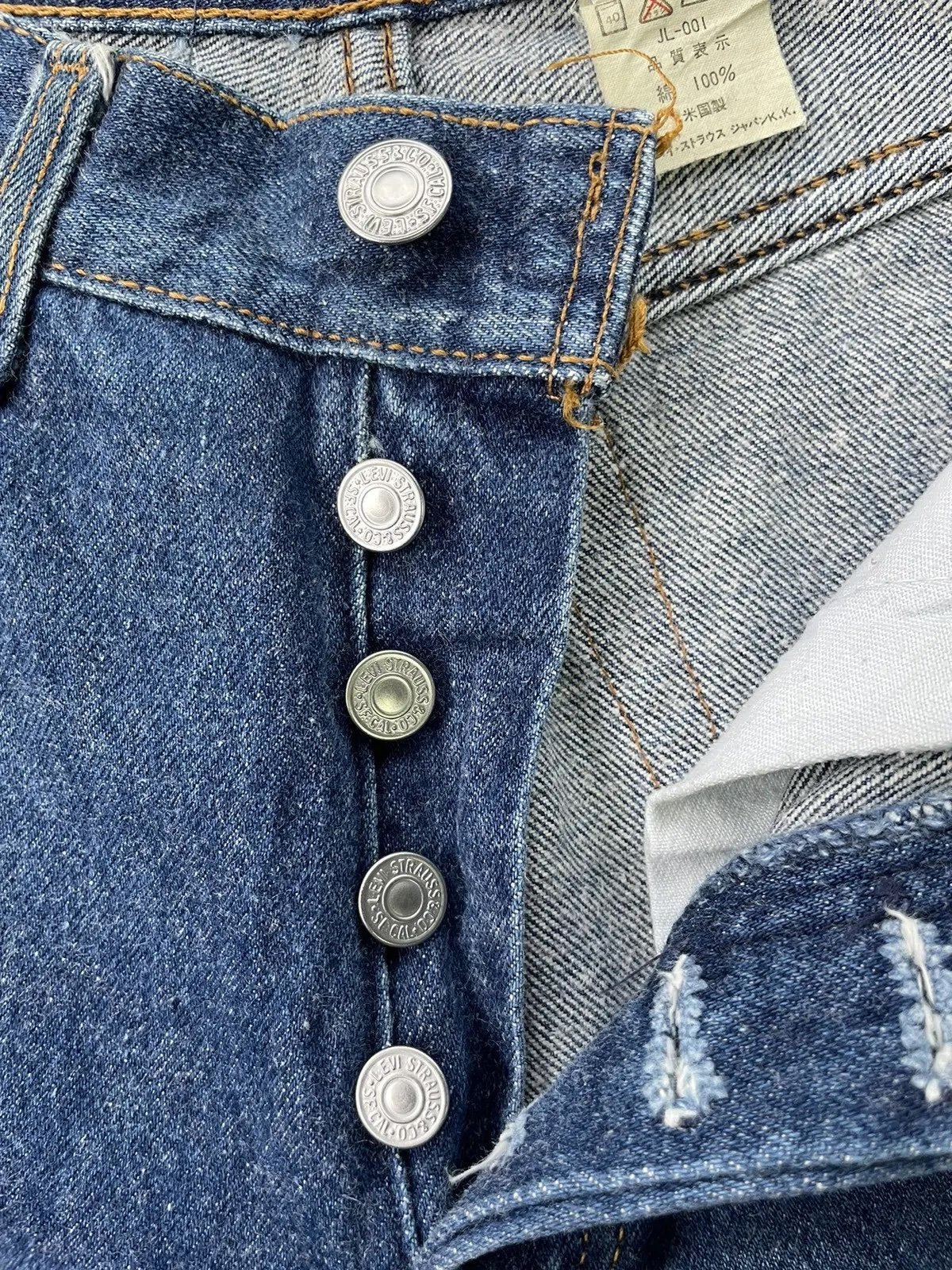 Vintage 1990 Levis 501 e Jeans