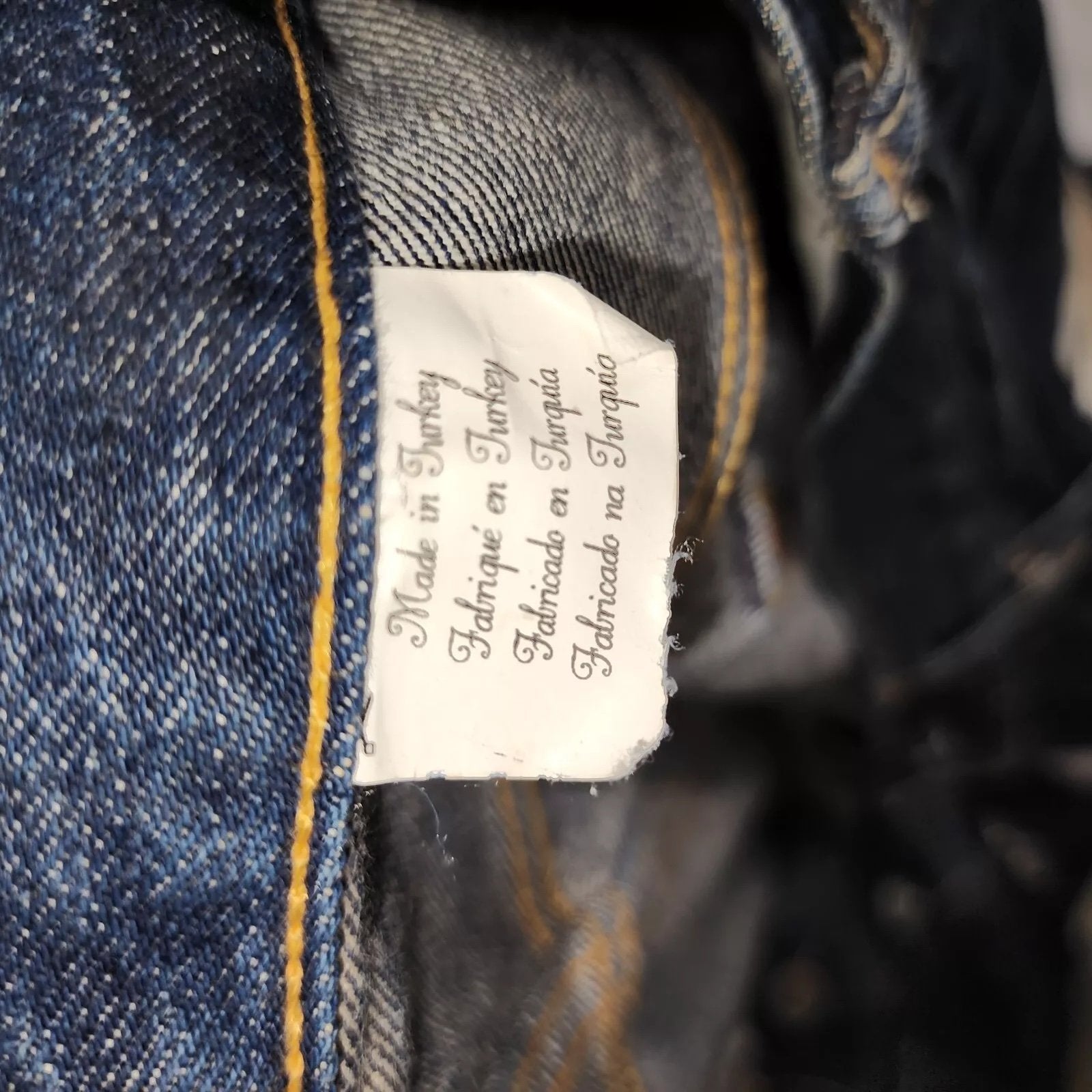 Levi Strauss Selvedge Denim Jeans Men's 32 x 33 Dark Wash Blue Button Fly
