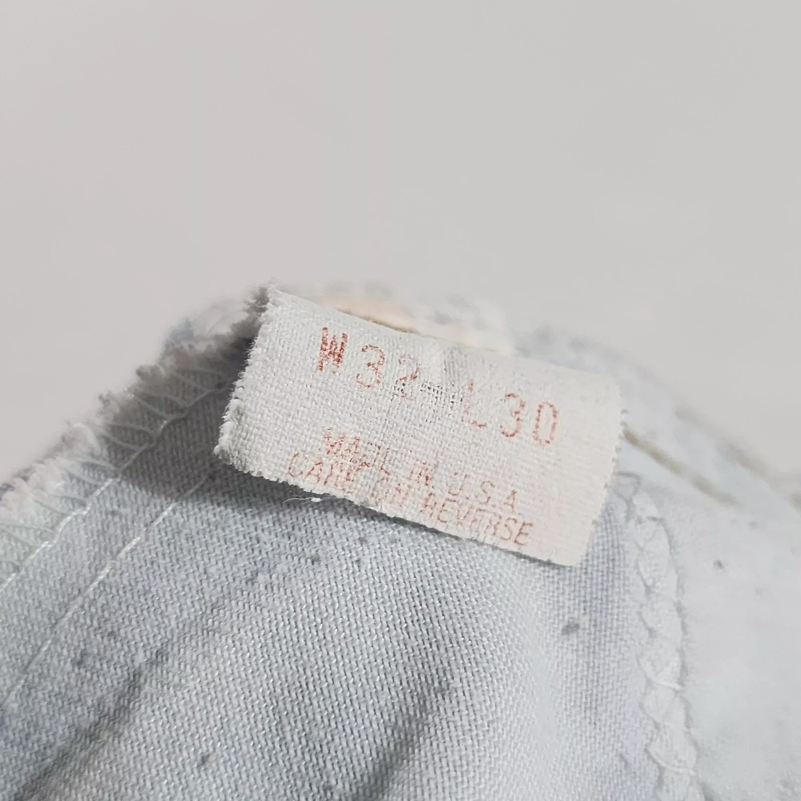 Vintage Levis Light Wash 30 X 25 Distressed Worn Tattere Blue Jeans Orange Tab