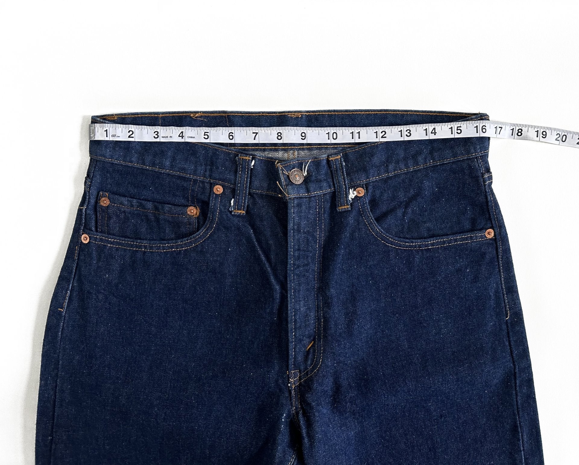 Early 70s Levi’s single stitch 505 one wash golden size