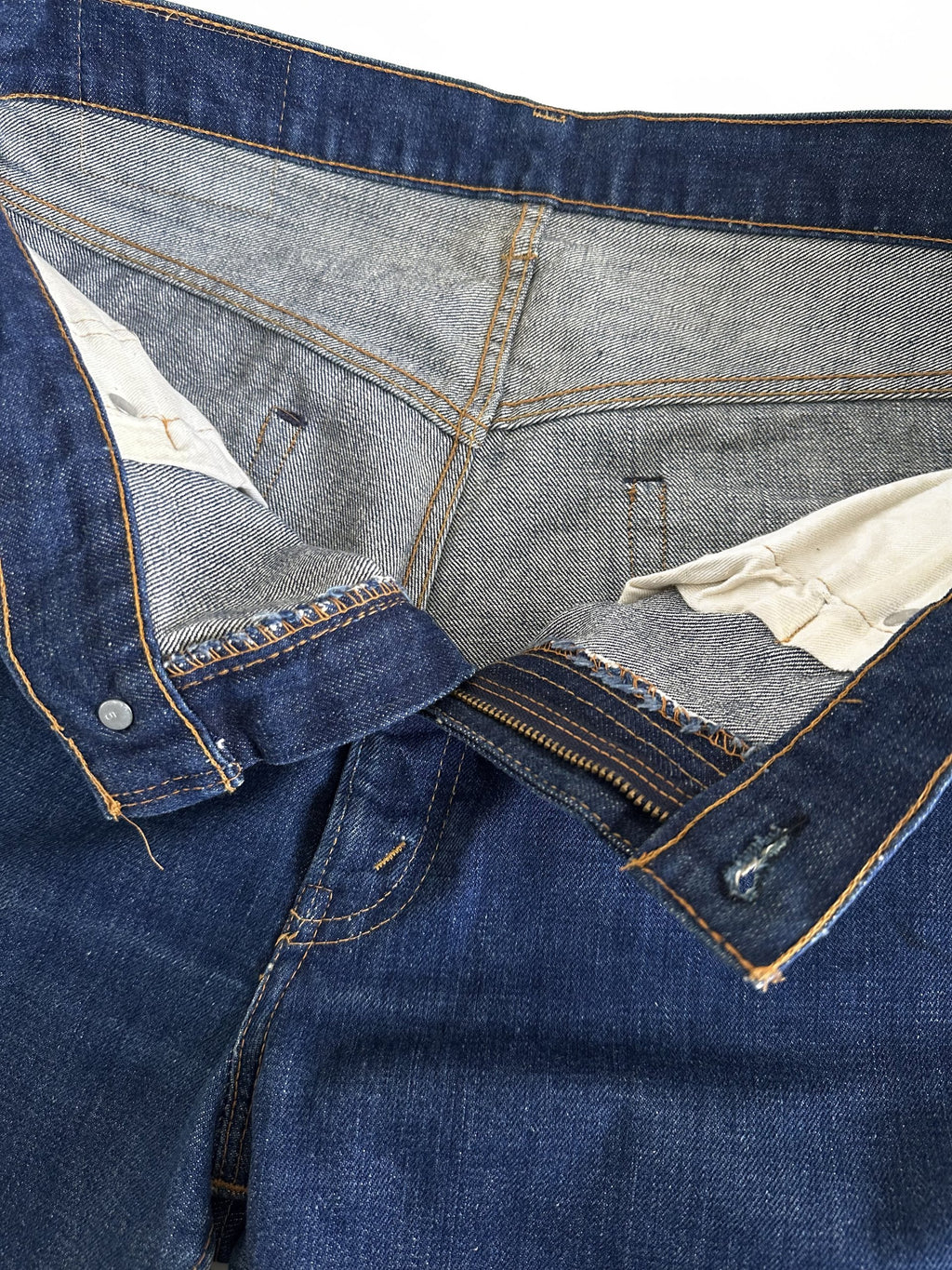 Early 70s Levi’s single stitch 505