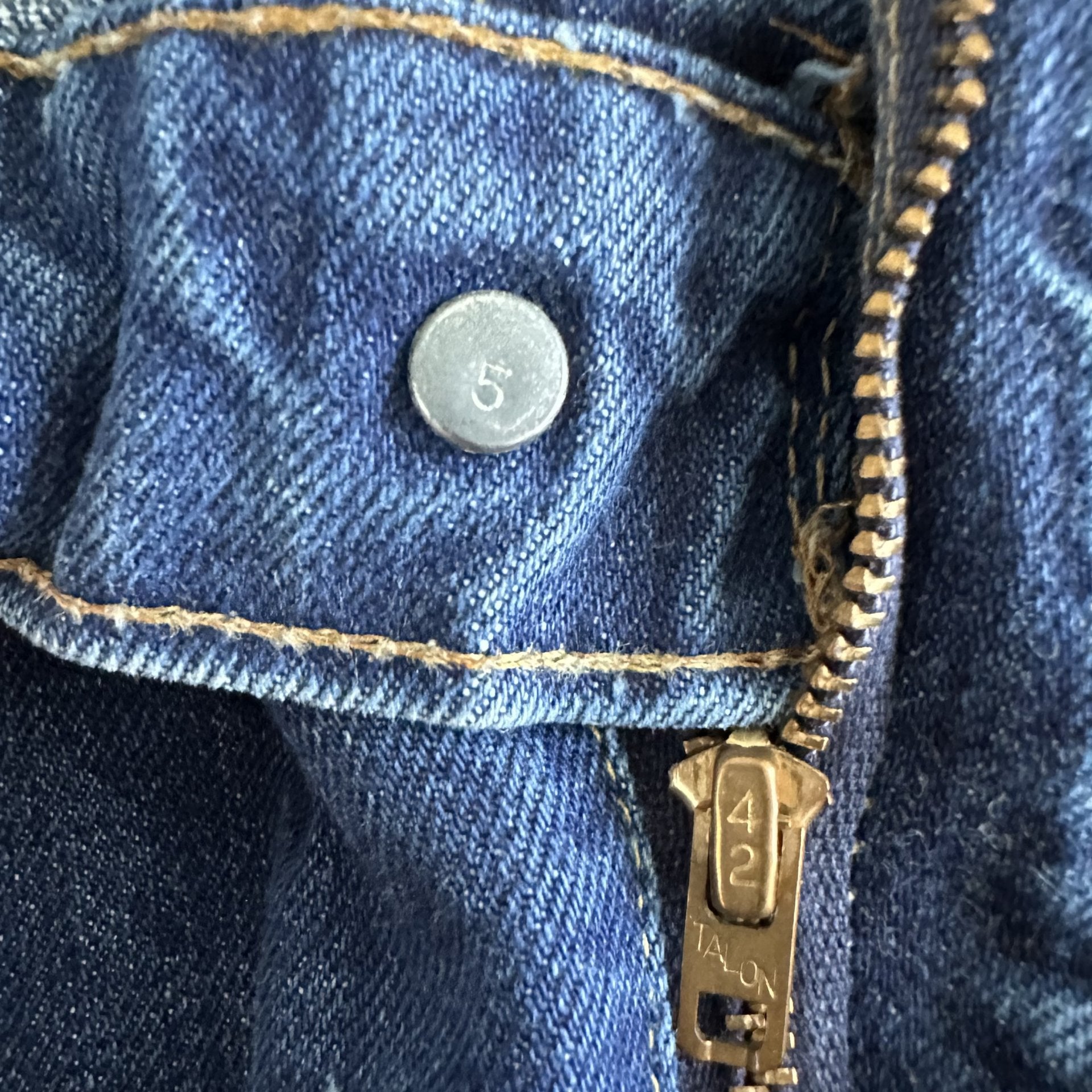 Early 70s Levi’s single stitch 505