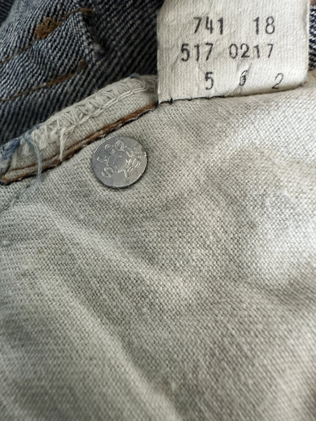 Early 70s Levi’s single stitch 517