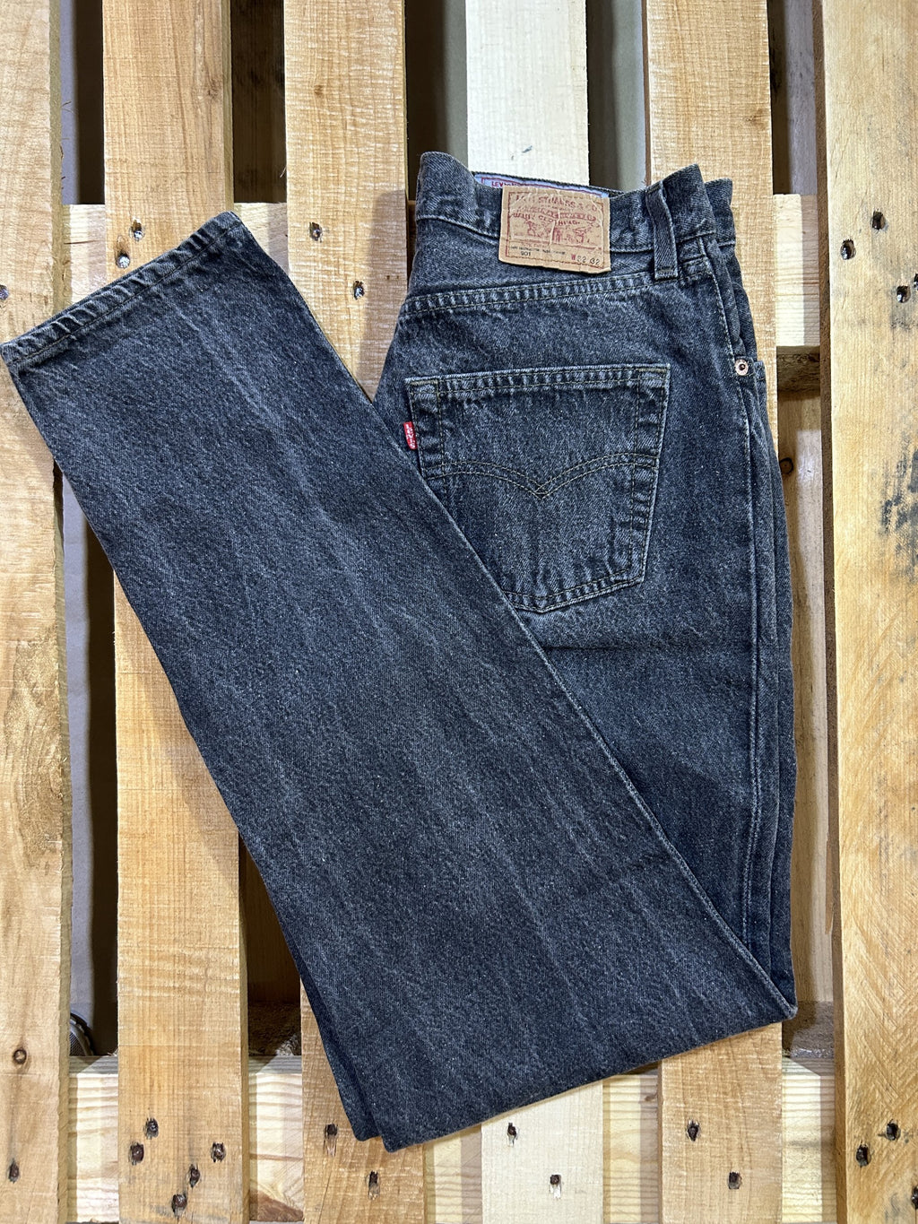 Levi’s 901 W32 70s/80s Dark Grey Vintage Jeans – Made in USA – Rare Early Model – Button Fly – High Waist Straight – Collector’s Denim